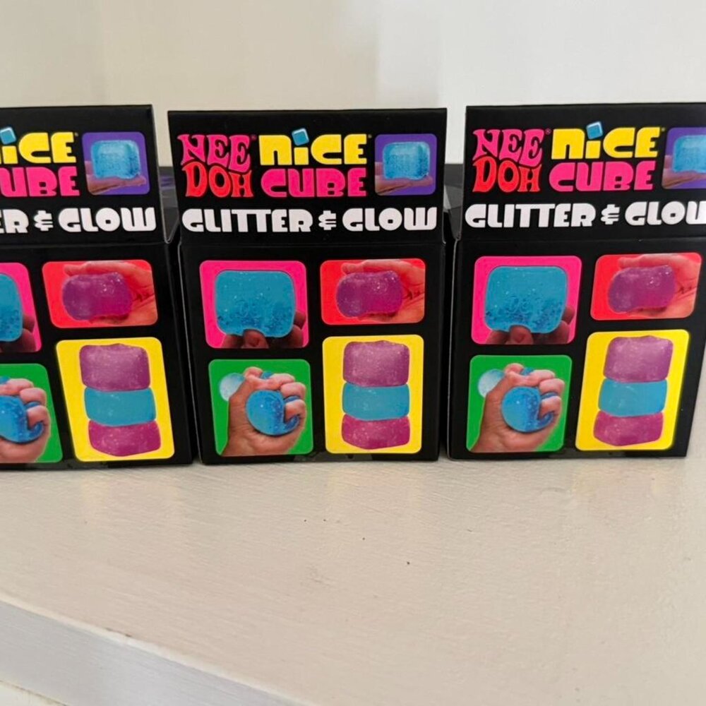 SET OF 3 NeeDoh Glitter and Glow Nice Cube - Picture 2 of 4